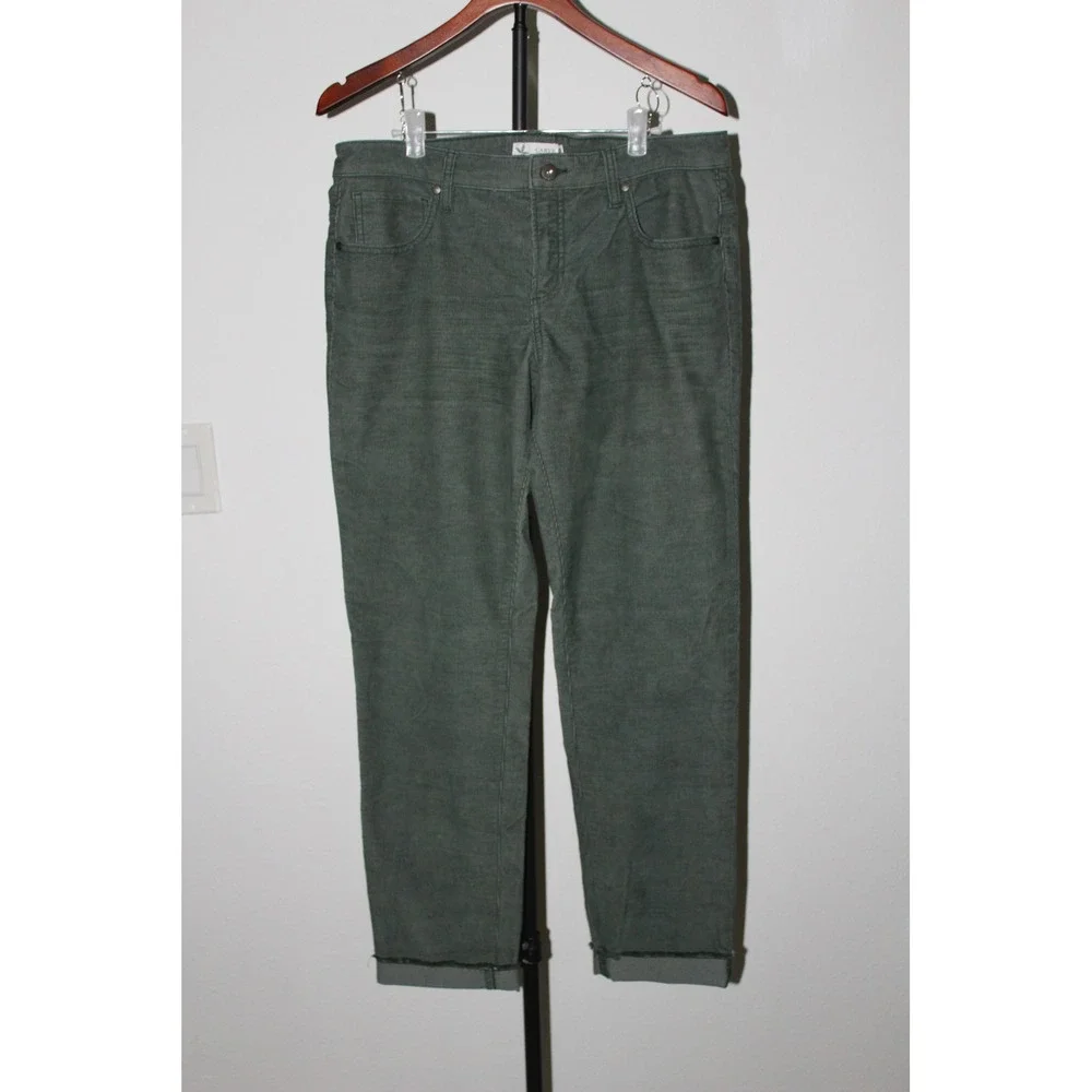 Carve Designs Green Corduroy Pants Womens Size 8 Raw Hem Stretch Straight Leg